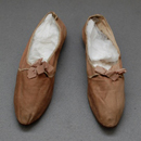 Women's shoes