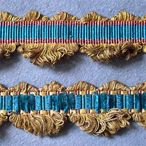 Scalloped Fringing