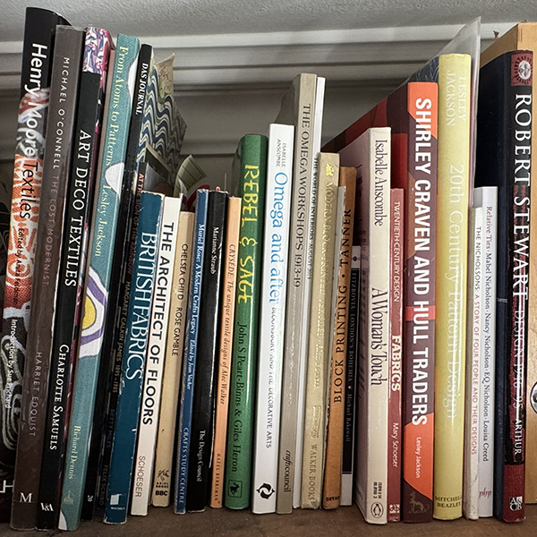 Bibliography - British Artist Designer Textiles