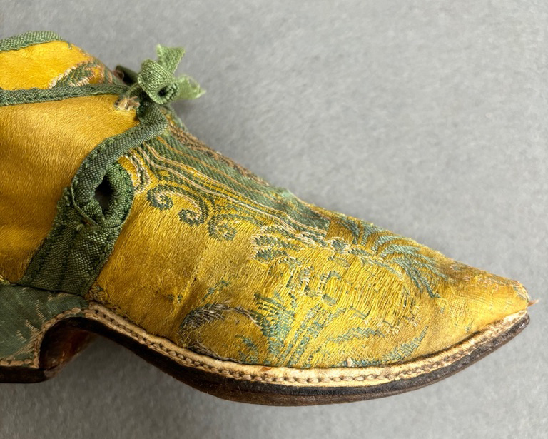 Bizarre Brocade Shoes