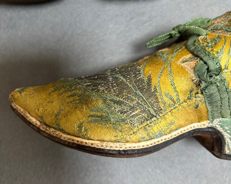 Bizarre Brocade Shoes