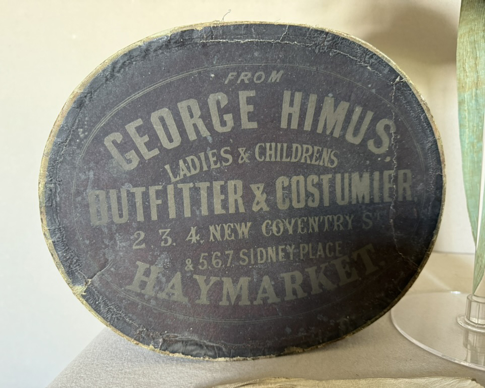 Girl's Hatbox, Hat & Gloves