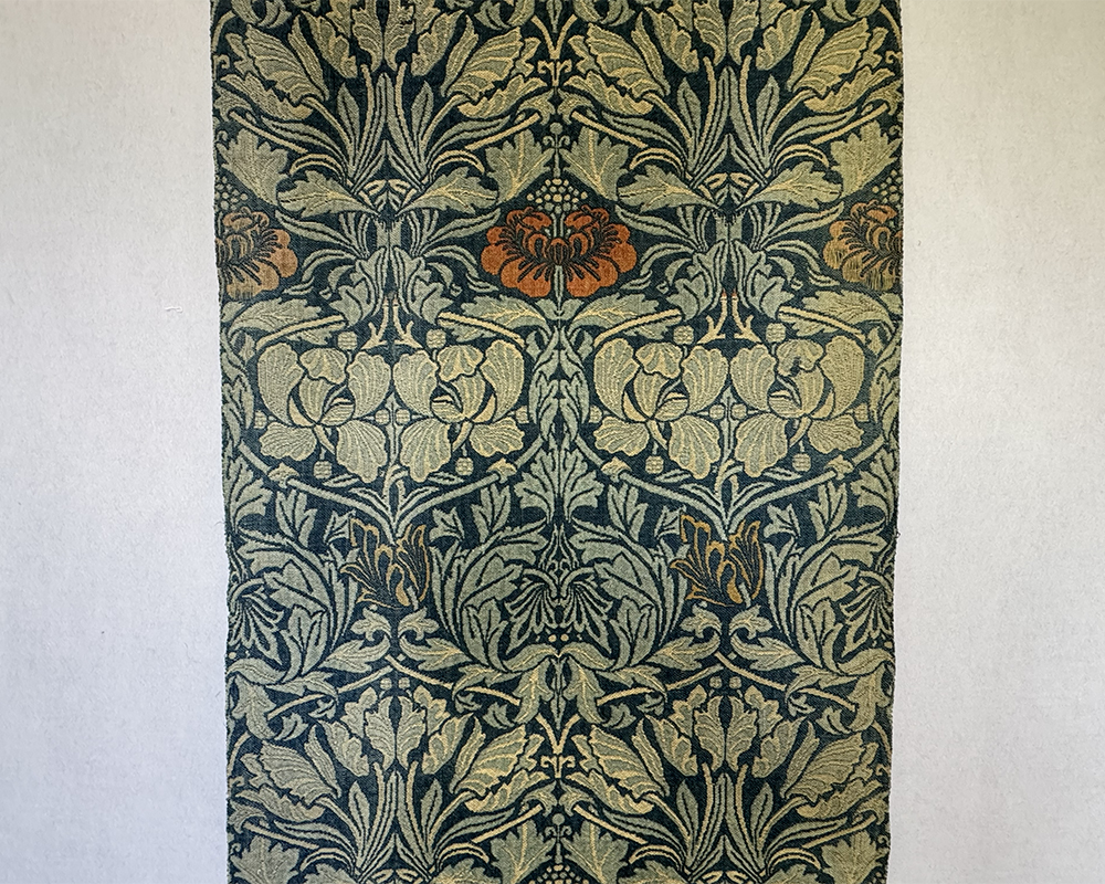 Morris <em>Tulip & Rose</em> C