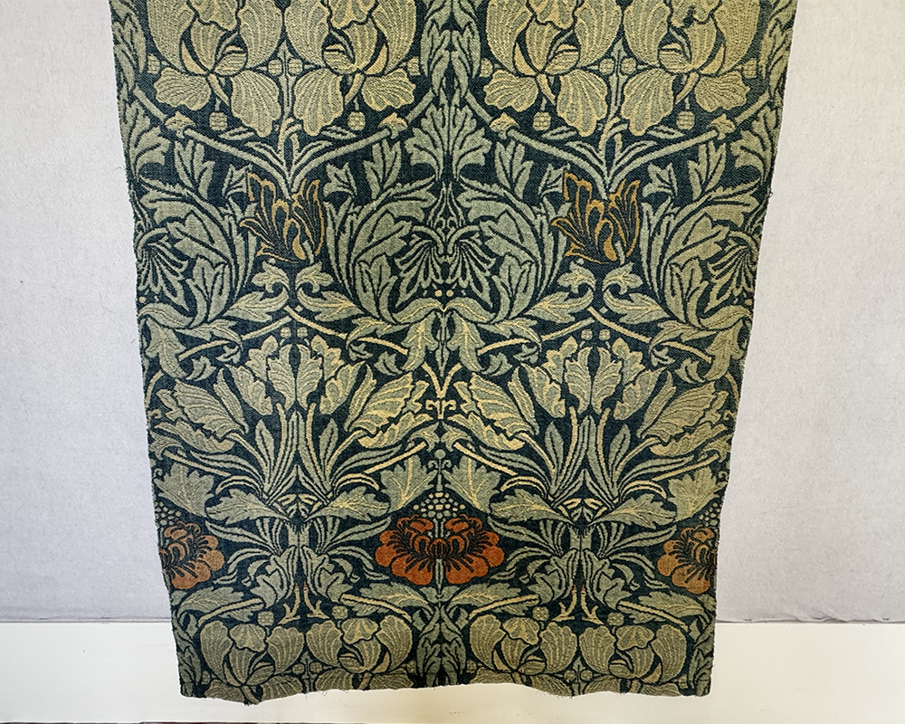 Morris <em>Tulip & Rose</em> C