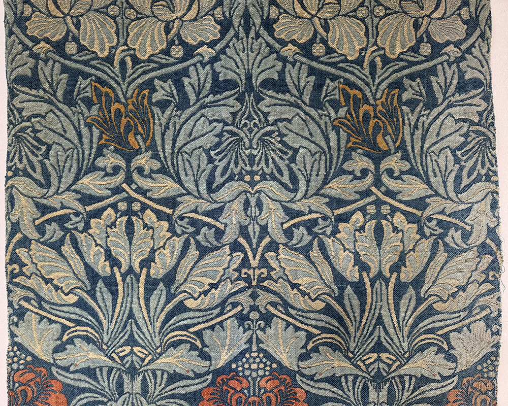 Morris <em>Tulip & Rose</em> B