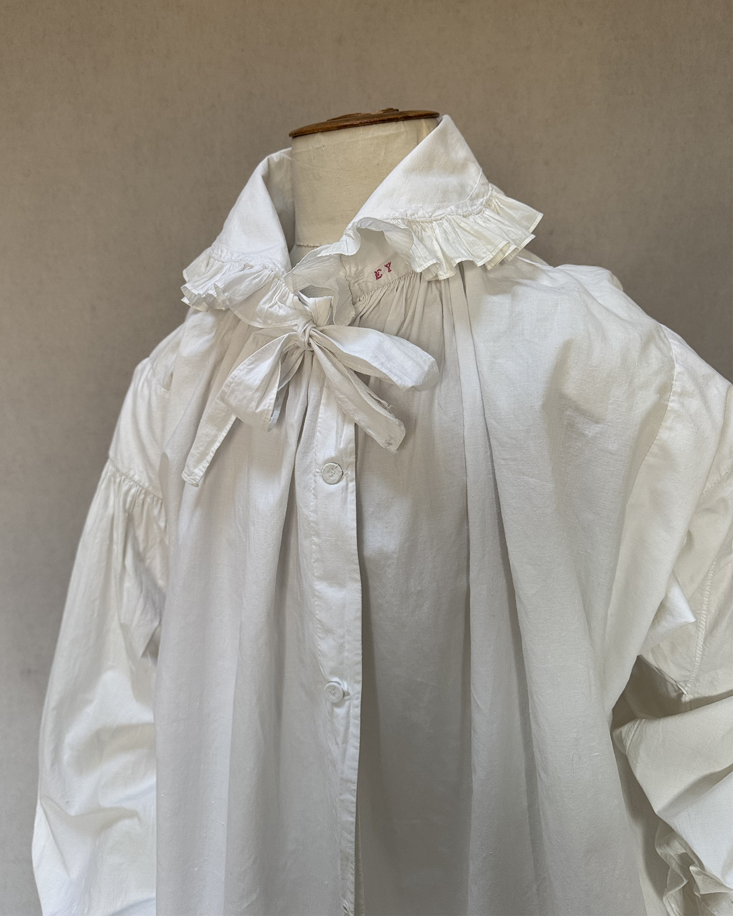 Women's Powdering Shirt