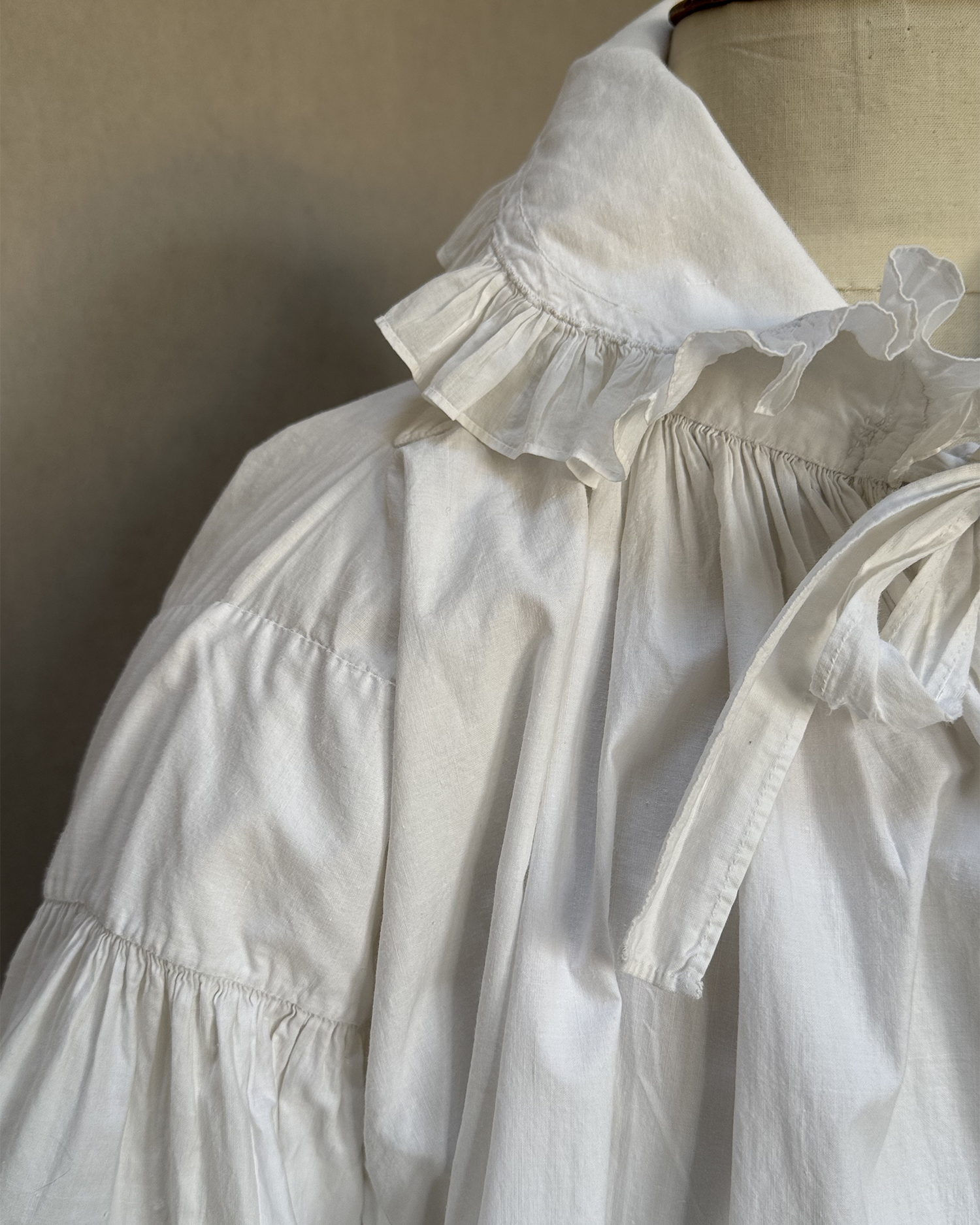 Women's Powdering Shirt