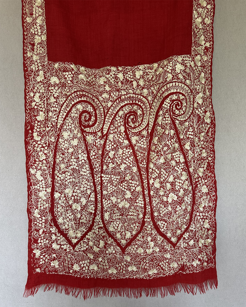 Embroidered Pashmina Stole
