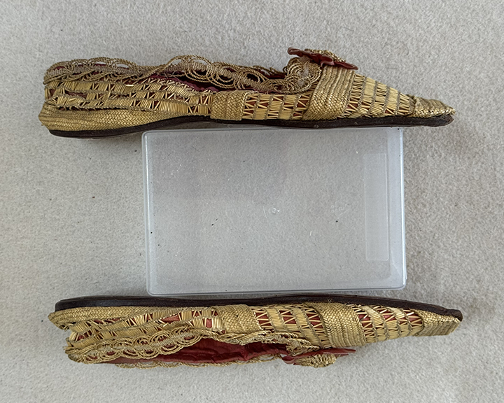 Italian Girl's Straw Shoes