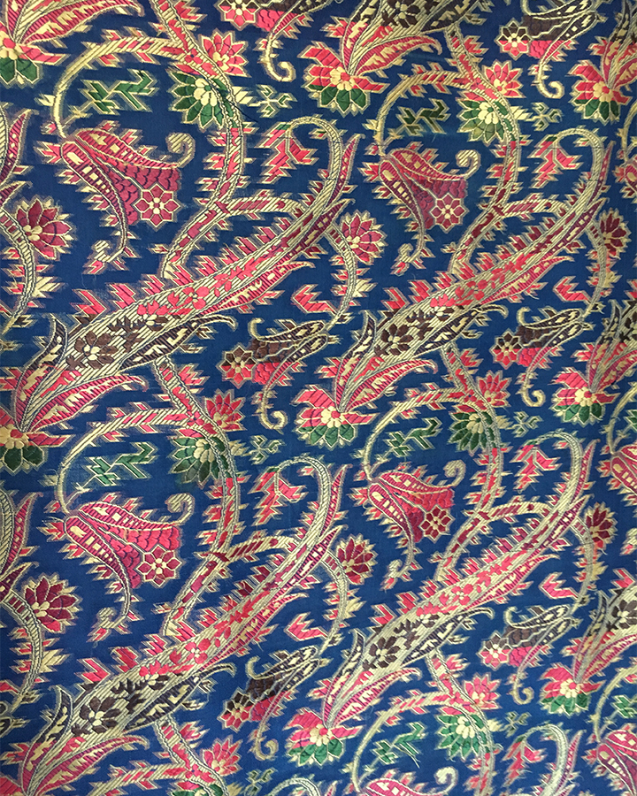 Norwich Clabburn, Sons & Crisp Shawl