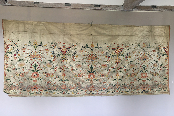 Rare Macao Export Skirt