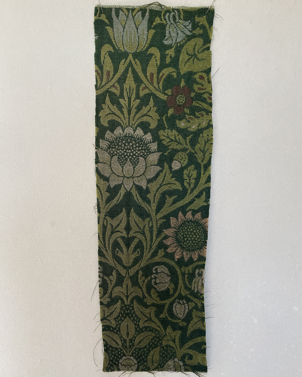 Morris <em>Violet & Columbine</em>