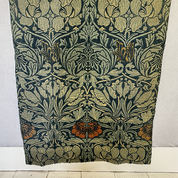 Morris <em>Tulip & Rose</em> C