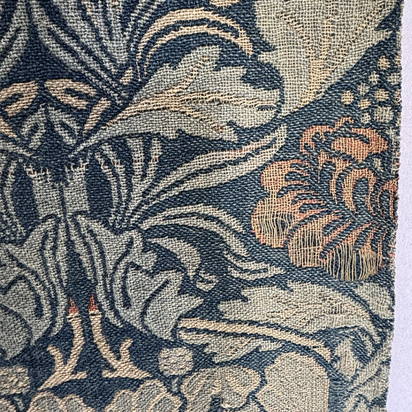 Morris <em>Tulip & Rose</em> C