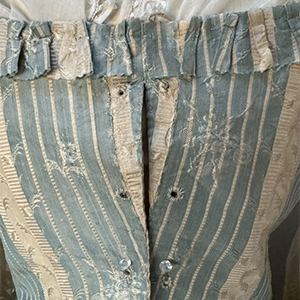 English Open Robe