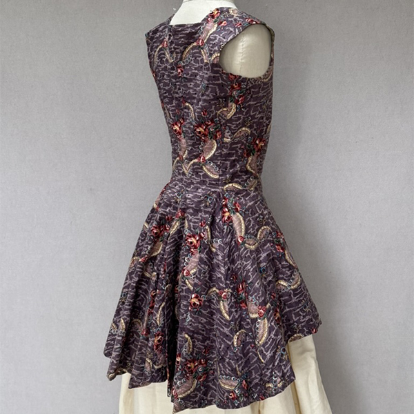 A Sleeveless Caracao