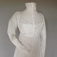 Habit dress