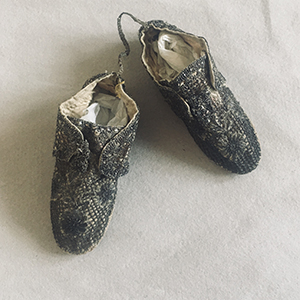 English Baby Shoes 1680-1720s