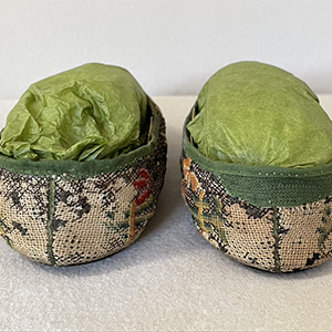 Embroidered Women's Slippers