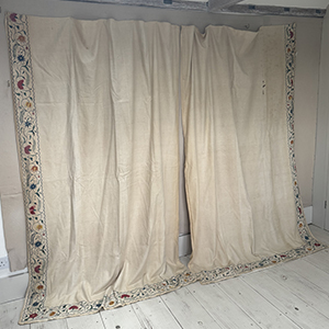 Crewel Bedhangings