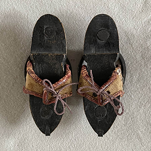 Miniature Pattens