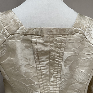 Robe a l'Anglaise 